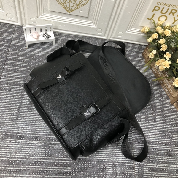 ルイヴィトンバッグ角部分ディテール